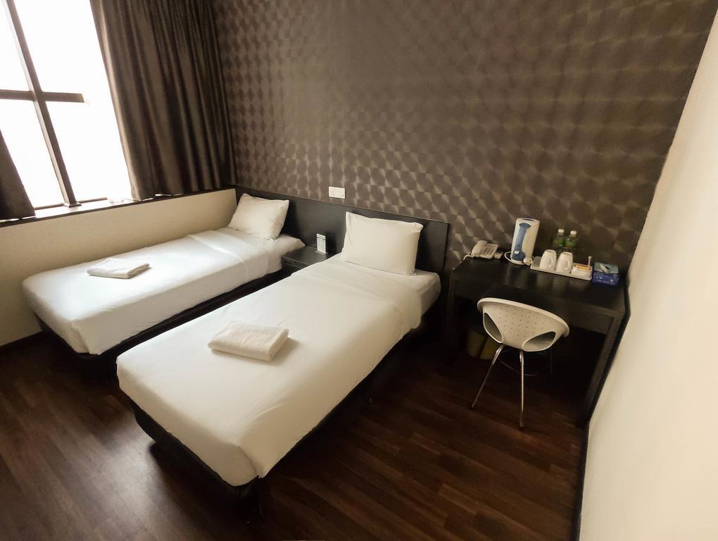 Erica Hotel Johor Bahru Esterno foto